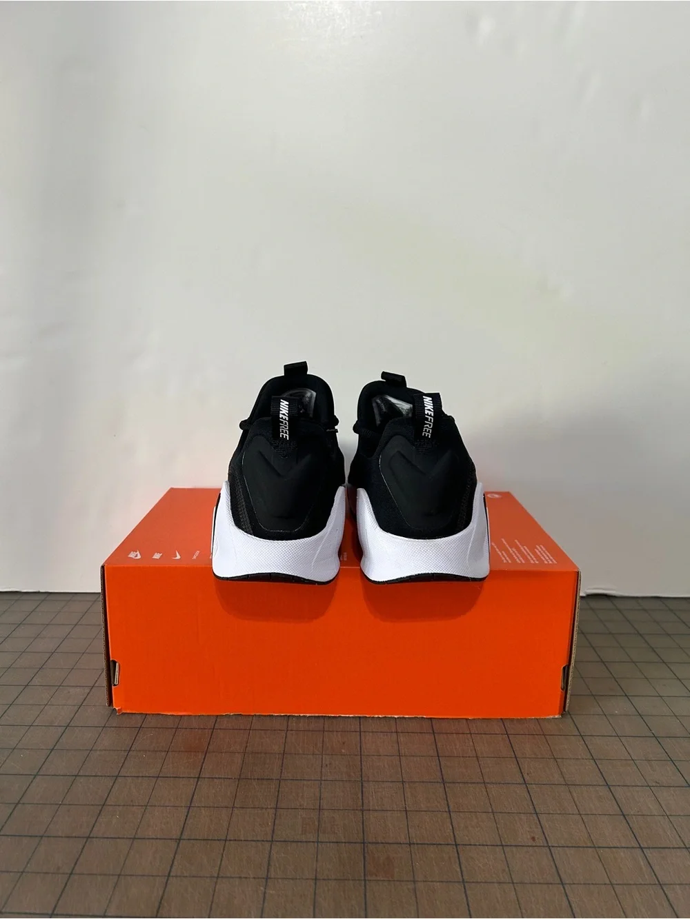 Nike Free Metcon 6 ‘Black White’ Womens